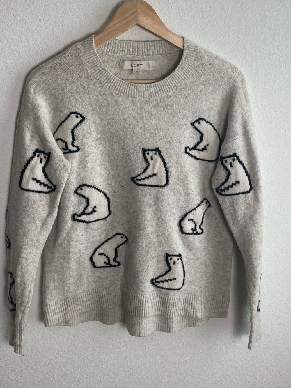 Loft Polar Bear Soft Wool Blend Pullover Sweater Womens Small Gray Shirt Crew
